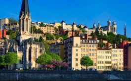 vertical-view-saone-river-morning_268835-3767 (1)